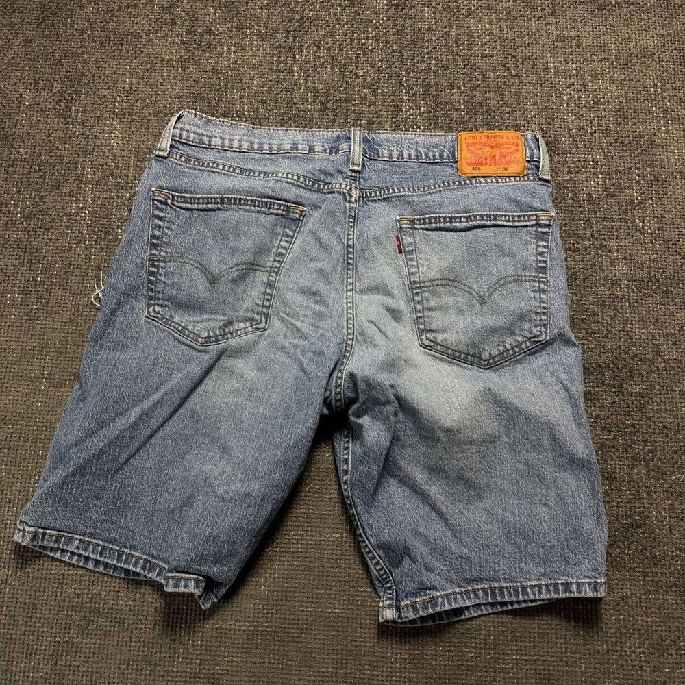 Levis 405 Standard Fit Denim Shorts Womens 36 Light Wash Distressed Ripped